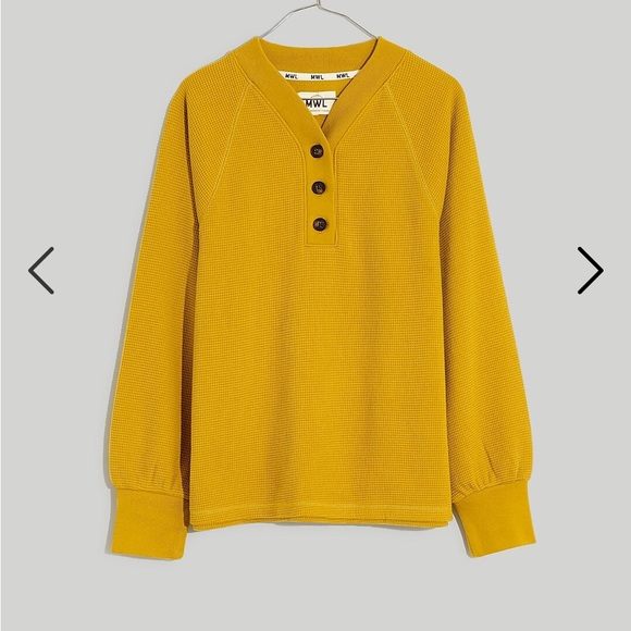 MWL Textured Waffle V-Neck Henley Sweatshirt Golden Heather - Picture 2 of 6